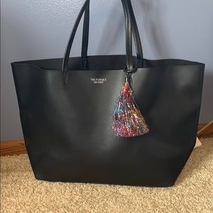 - Victoria’s Secret tote bag
